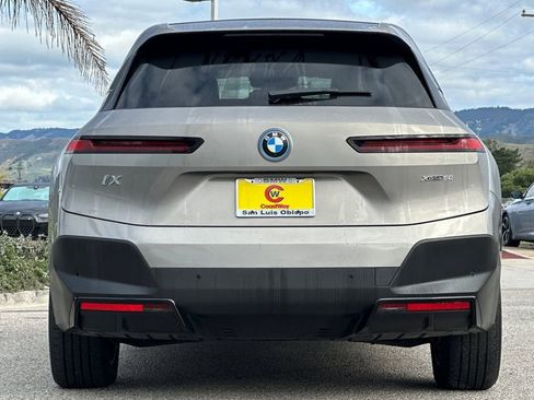 Used 2023 BMW iX xDrive50 w/ Premium Package image 4