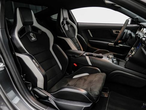 Used 2020 Ford Mustang Shelby GT500 w/ Technology Package RWD image 53