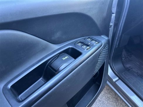 Used 2019 RAM ProMaster City SLT w/ Popular Equipment Group image 18