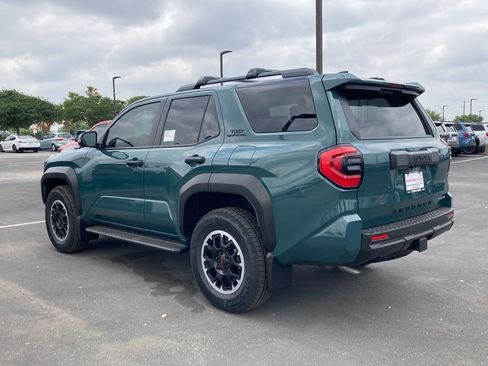 New 2026 Toyota 4Runner TRD Off-Road Premium AWD/4WD image 7