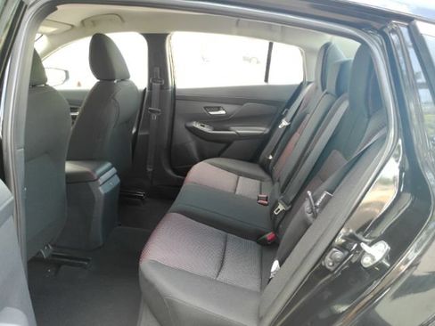 Used 2026 Nissan Sentra SR w/ Floor Mat Package FWD image 16