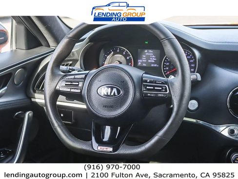 Used 2019 Kia Stinger GTS image 13