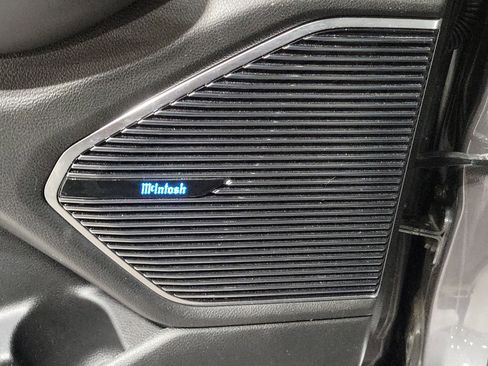 Used 2023 Jeep Grand Cherokee L Overland image 17