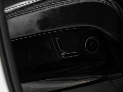 Used 2016 Tesla Model X P90D image 33