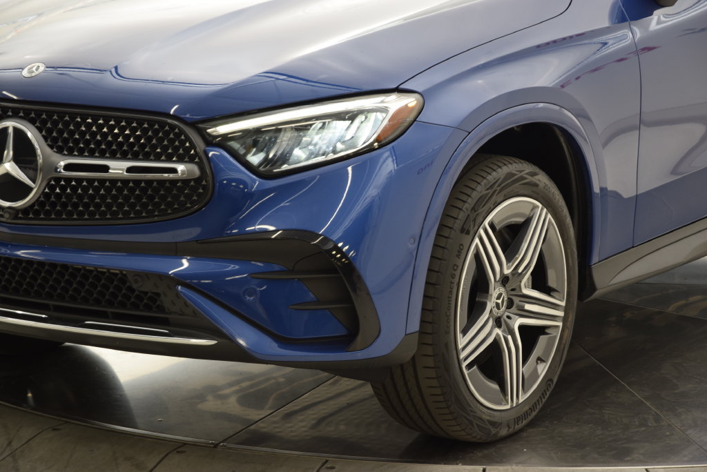 Used 2023 Mercedes-Benz GLC 300 image 11