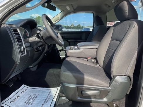 Used 2019 RAM 1500 Tradesman w/ Chrome Plus Package RWD image 13