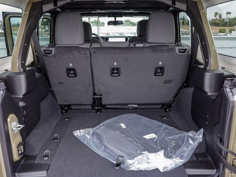 New 2026 Jeep Wrangler Unlimited Sport AWD/4WD image 31