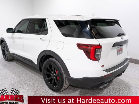 Used 2021 Ford Explorer ST w/ Equipment Group 401A image 3