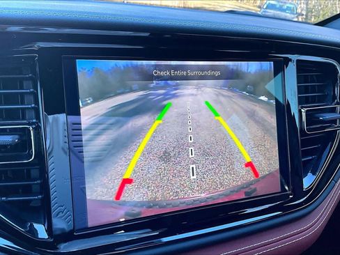 Used 2023 Dodge Durango SRT image 28