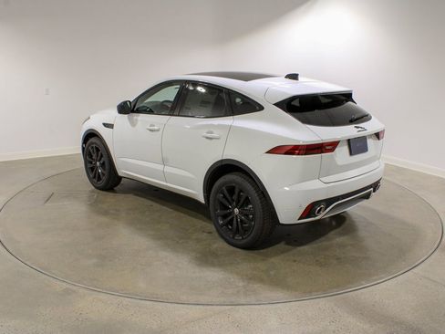 New 2024 Jaguar E-PACE R-Dynamic SE image 3