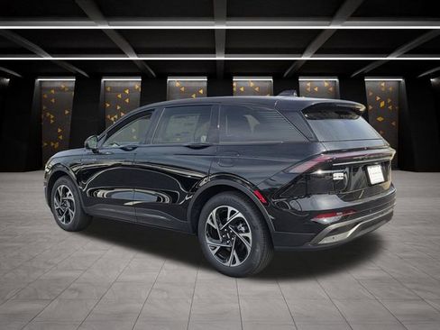 New 2026 Lincoln Nautilus Premier w/ Equipment Group 102A AWD/4WD image 3