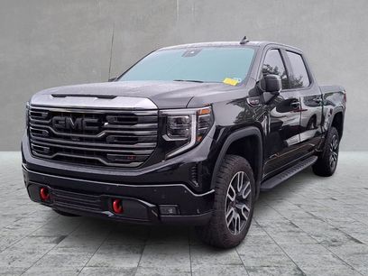 Used 2024 GMC Sierra 1500 AT4 w/ Technology Package