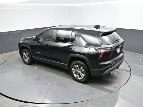 Used 2025 Chevrolet Equinox LT FWD image 27
