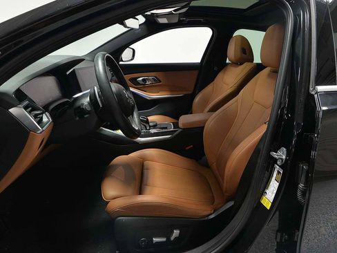 Used 2022 BMW 330i Sedan w/ Premium Package 2 image 8