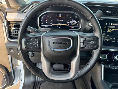 Used 2025 GMC Sierra 3500 Denali w/ Denali Reserve Package AWD/4WD image 18