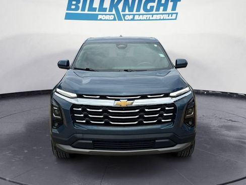 Used 2025 Chevrolet Equinox LT w/ Safety and Technology Package FWD image 8