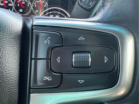Used 2022 Chevrolet Silverado 2500 LTZ AWD/4WD image 33