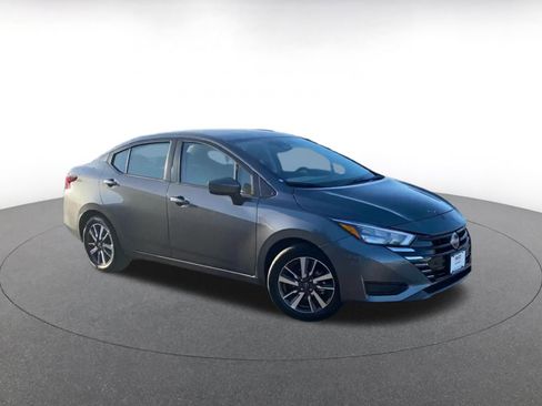 Used 2025 Nissan Versa SV FWD image 2