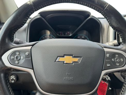 Used 2020 Chevrolet Colorado LT w/ Safety Package RWD image 15