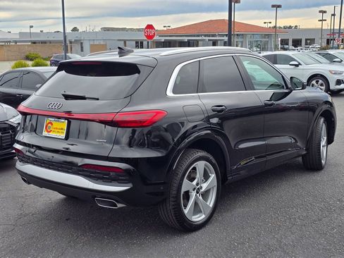 New 2025 Audi Q5 Premium Plus image 4