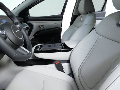 New 2026 Hyundai Tucson Limited image 7