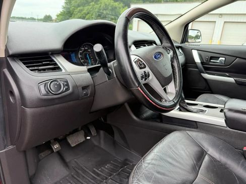 Used 2013 Ford Edge SEL AWD/4WD image 17