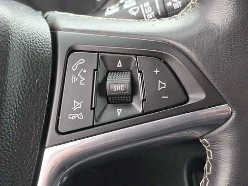 Used 2022 Buick Encore Preferred image 21