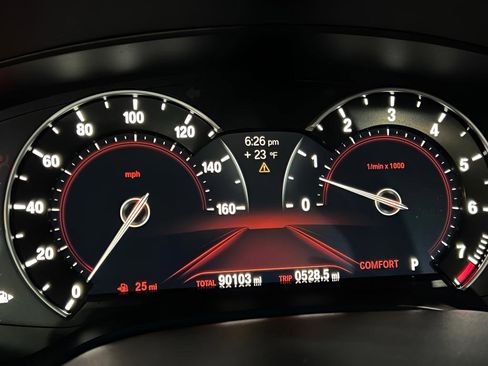 Used 2018 BMW 540i xDrive image 41