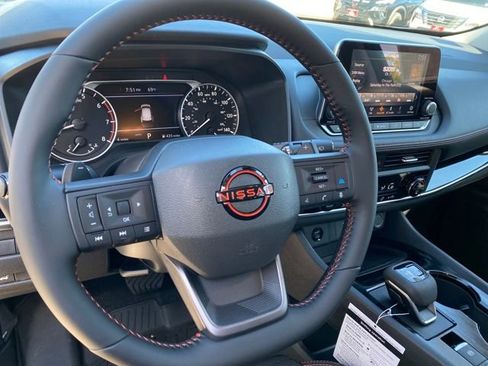 New 2026 Nissan Rogue SV image 12