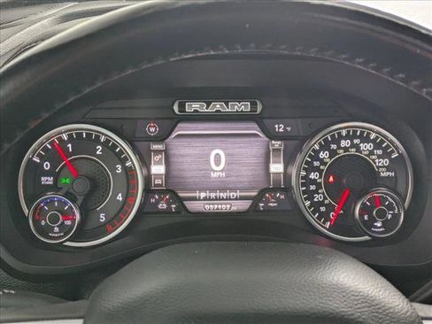 Used 2022 RAM 3500 Laramie image 10