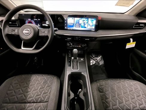 New 2026 Nissan Kicks SV FWD image 6