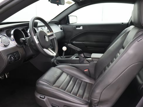 Used 2007 Ford Mustang GT Premium RWD image 8
