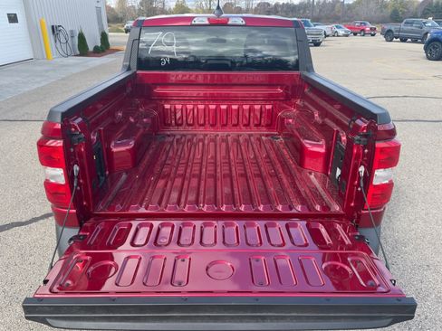 New 2025 Ford Maverick XLT w/ XLT Luxury Package FWD image 25