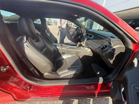 Used 2015 Chevrolet Camaro LT w/ RS Package image 8