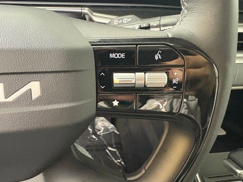 New 2026 Kia Sorento S w/ S Panoramic Sunroof Package FWD image 25