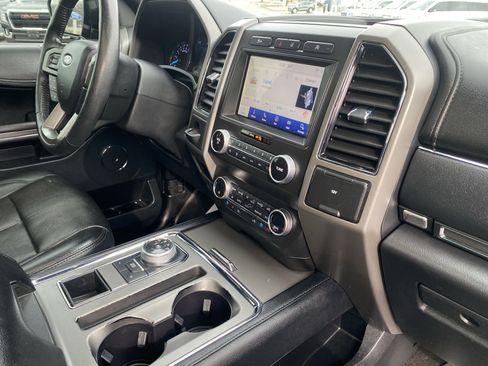 Used 2020 Ford Expedition Max XLT w/ Equipment Group 202A image 18