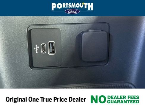 New 2026 Ford Explorer Active image 19