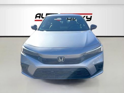 Used 2024 Honda Civic Sport image 2