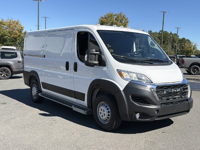 Used 2025 RAM ProMaster 2500 w/ U-Haul Equipment Group FWD image 7