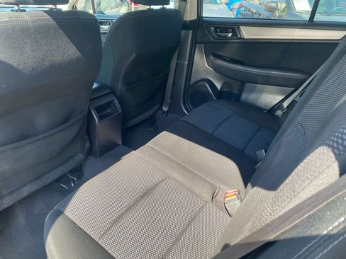 Used 2017 Subaru Outback 2.5i Premium AWD/4WD image 13