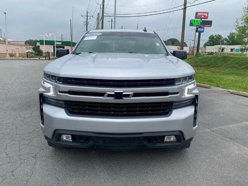 Used 2022 Chevrolet Silverado 1500 RST AWD/4WD image 2
