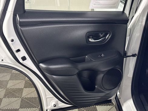 Certified 2023 Honda HR-V LX image 19