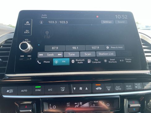 Used 2025 Honda Odyssey Sport-L image 16