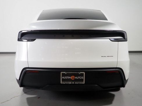 Used 2026 Tesla Model Y Long Range AWD/4WD image 61