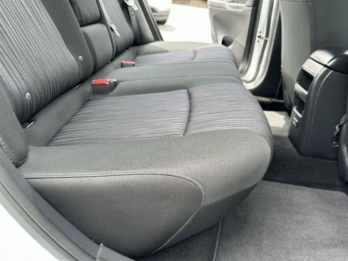 Used 2019 Nissan Sentra SV FWD image 37
