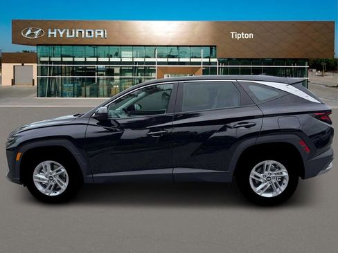 New 2026 Hyundai Tucson SE image 3