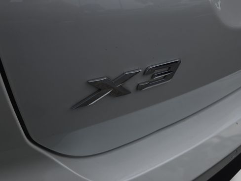 Used 2022 BMW X3 xDrive30i w/ Convenience Package AWD/4WD image 15