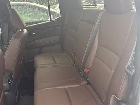 Used 2025 Honda Ridgeline RTL image 9