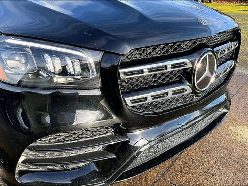 Used 2020 Mercedes-Benz GLS 580 4MATIC image 33