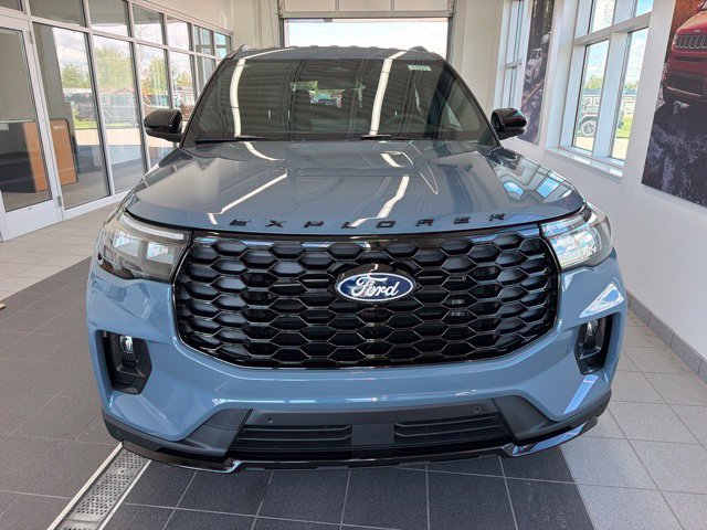 New 2027 Ford Explorer ST-Line AWD/4WD image 2